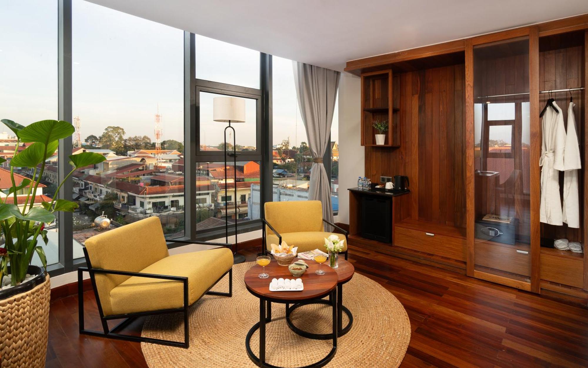 Koulen Central Hotel Siem Reap Exteriör bild